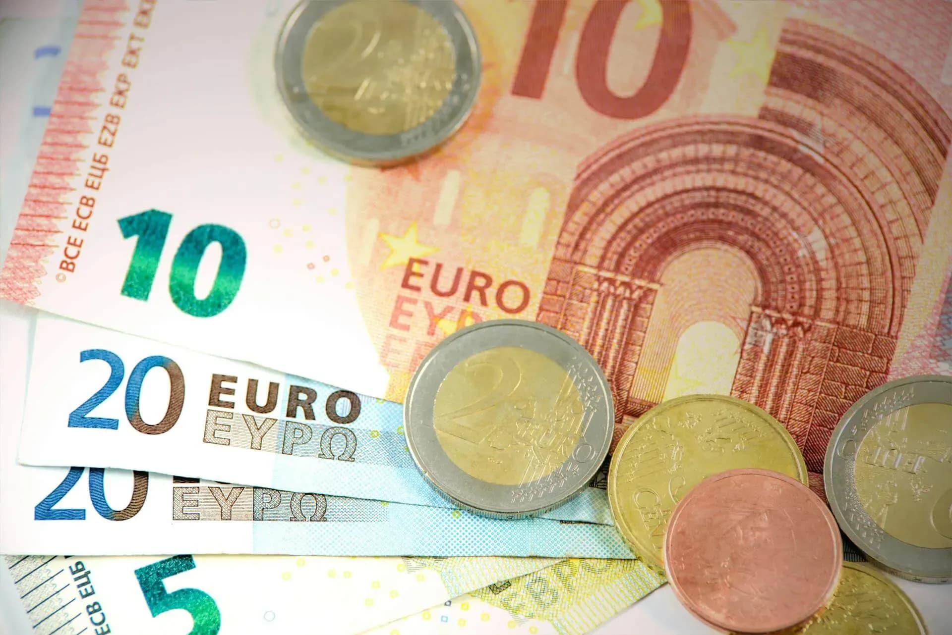 Geldbiljetten en muntgeld