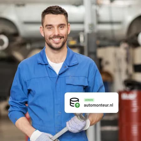 automonteur die zijn website gereed heeft